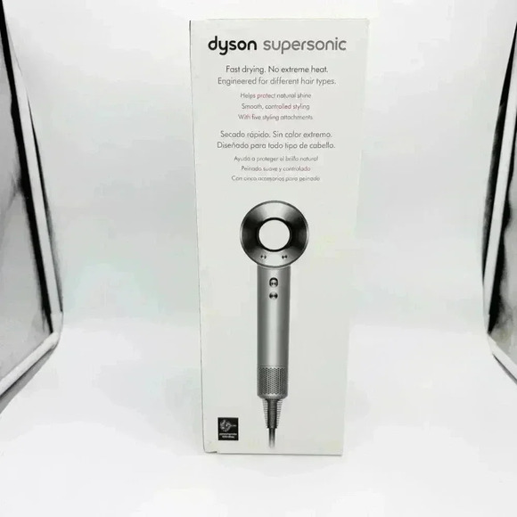 BRAND NEW IN BOX Dyson Supersonic Hair Dryer HD07 White/Silver attachments - Picture 7 of 7